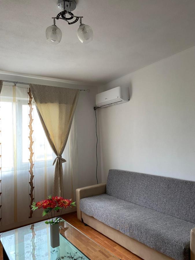 شقة Apartament Ally'S Orşova المظهر الخارجي الصورة